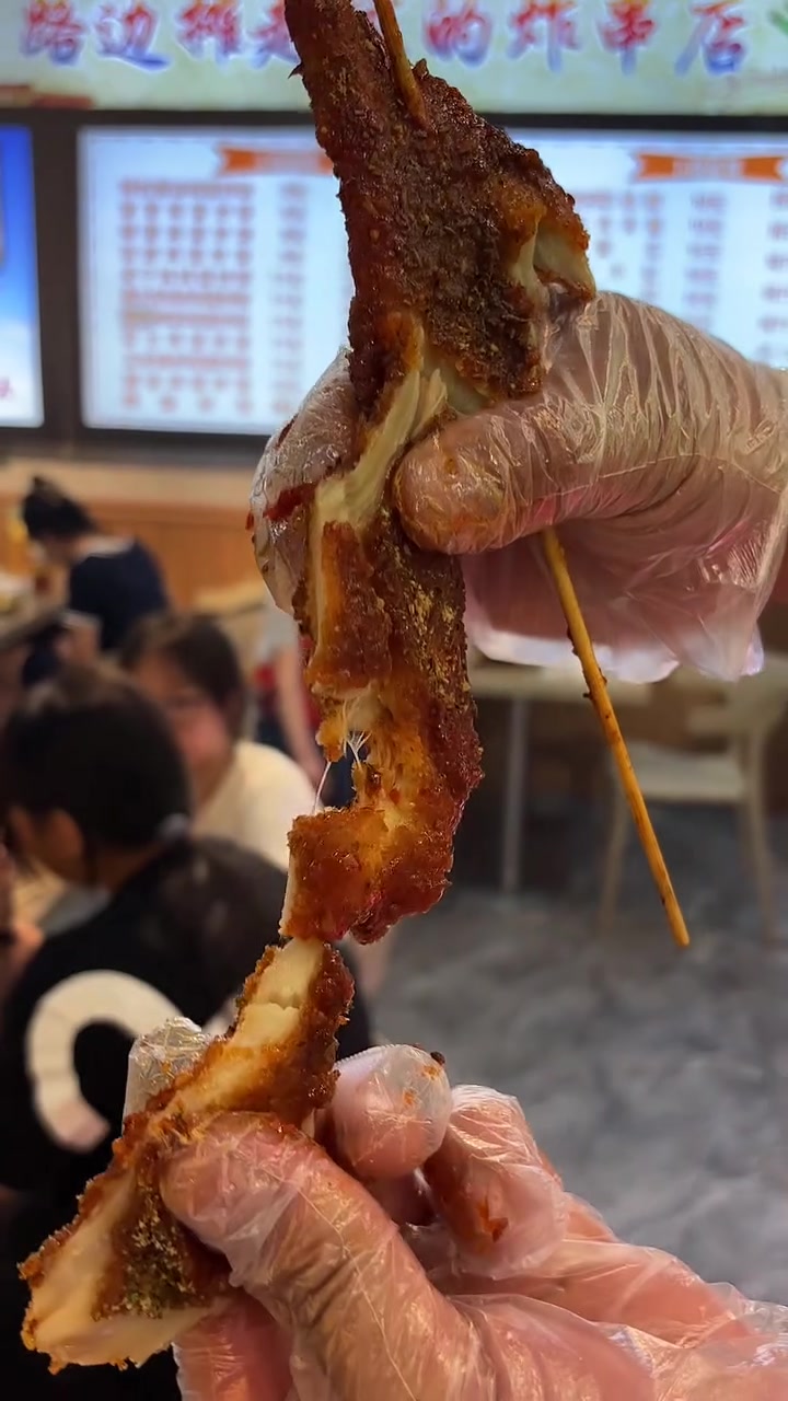 炸串必须吃手工的,今天推荐大鸡排