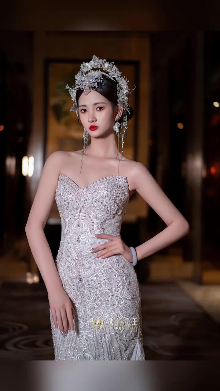 这三款不同look的鱼尾婚纱选哪款会赢