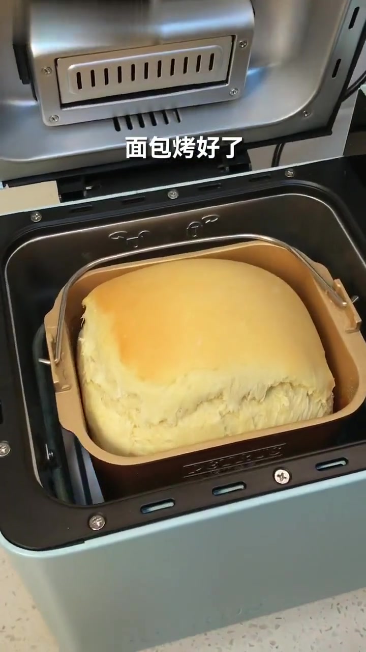 面包机做吐司常失败?按此配方步骤零失败