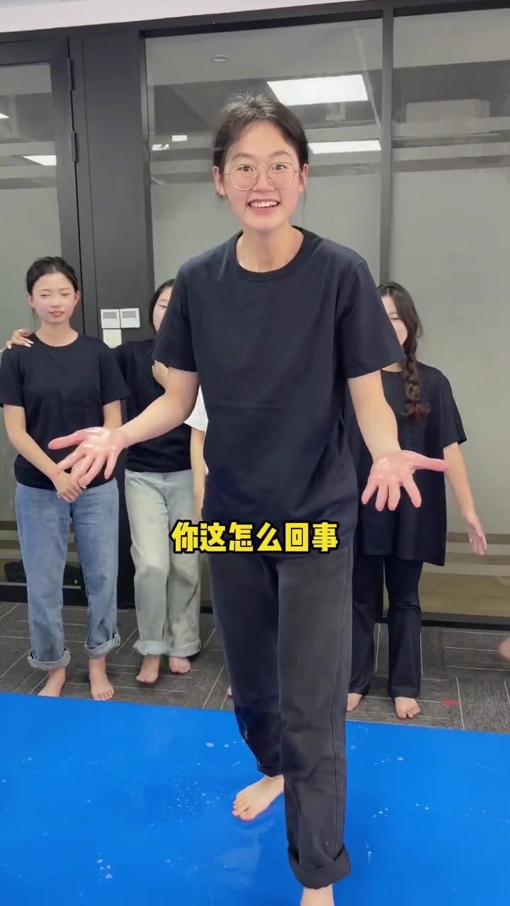 斗鸡比赛!今日大奖究竟会落入谁手?