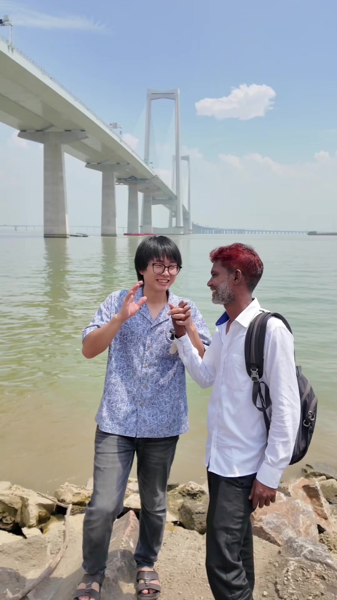 带嘴哥来深圳了,体验无人机外卖,无人驾驶汽车,嘴哥当场懵了