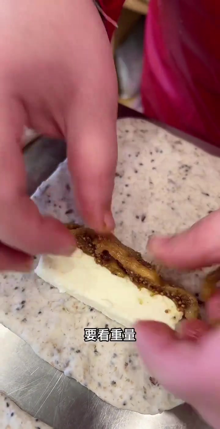 特别适合女生吃的一款面包