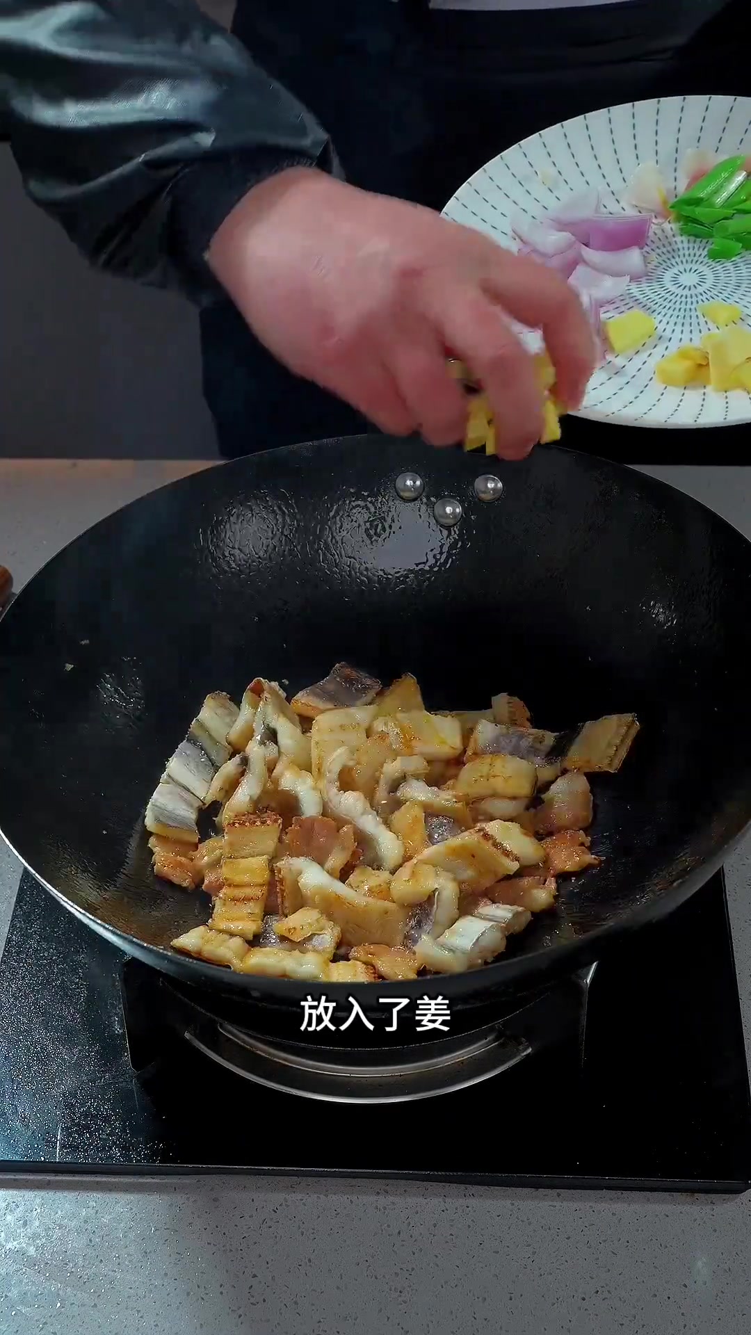 温州特色美食鳗鱼干五花肉