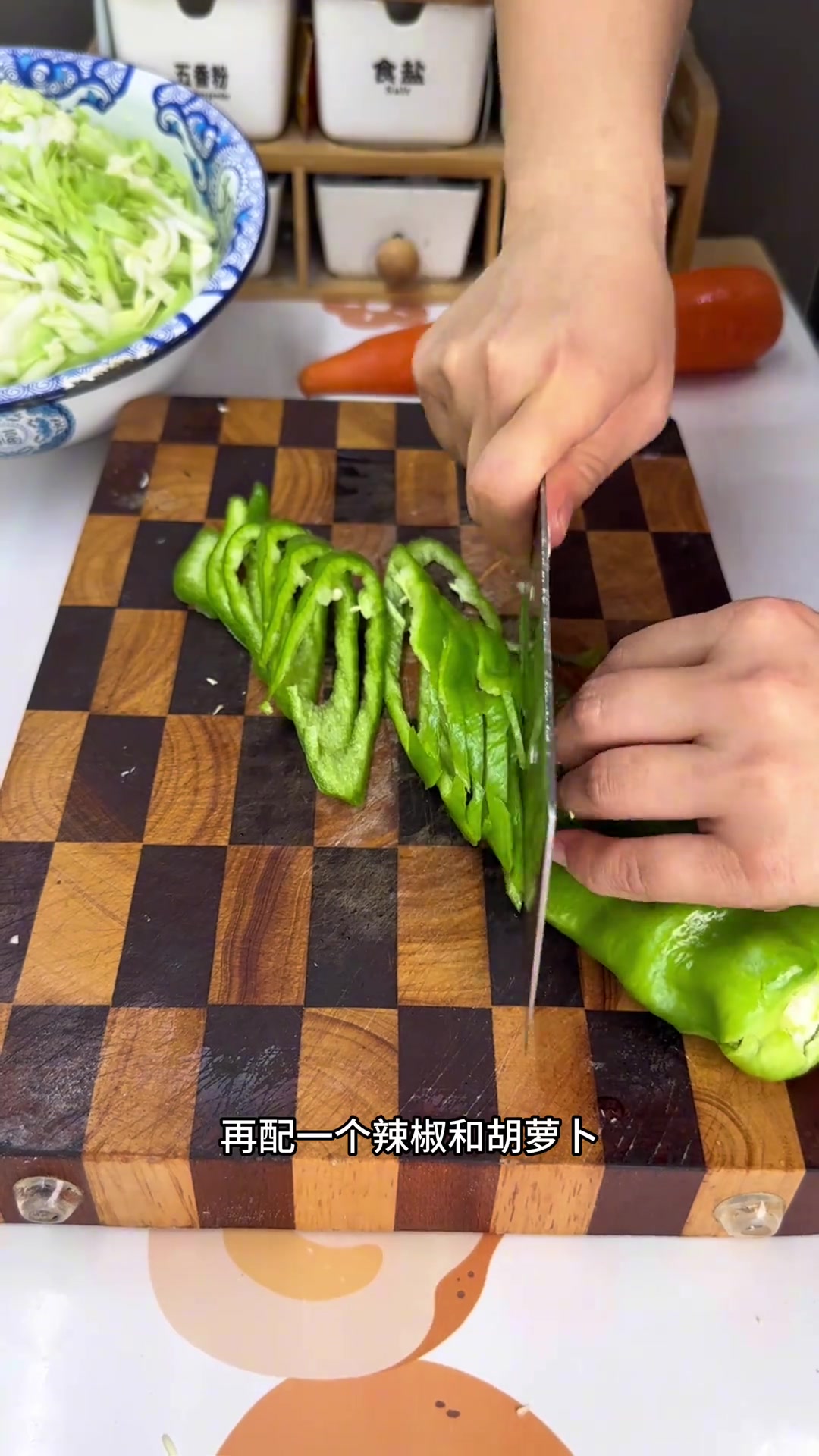 鸡肉香菇酱香包教程,好吃到停不下来!