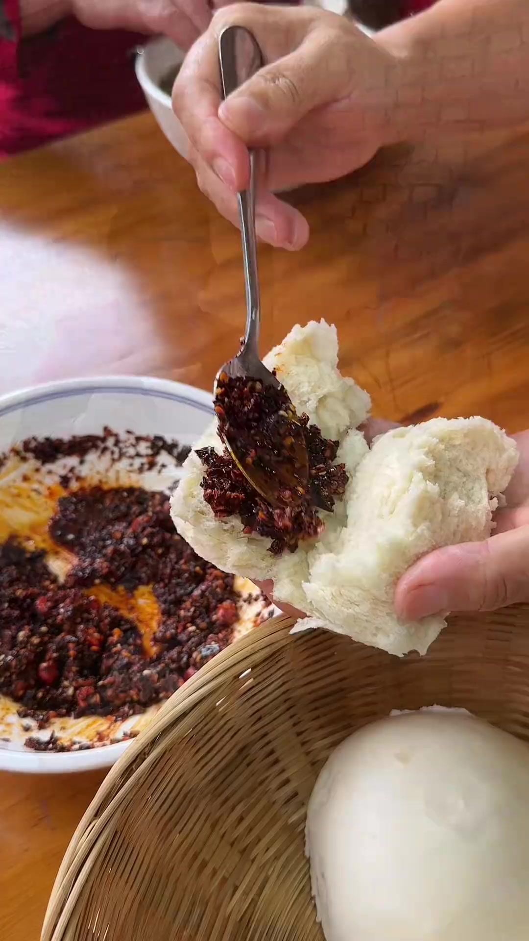 姐妹们要的炸丸子教程来啦!酥脆好吃快安排!