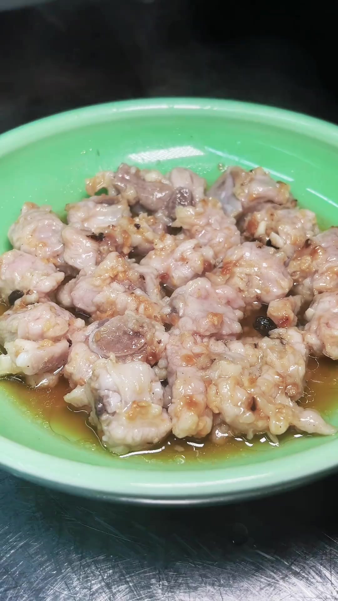 3分钟学会酒楼同款滑嫩蒸排骨做法!