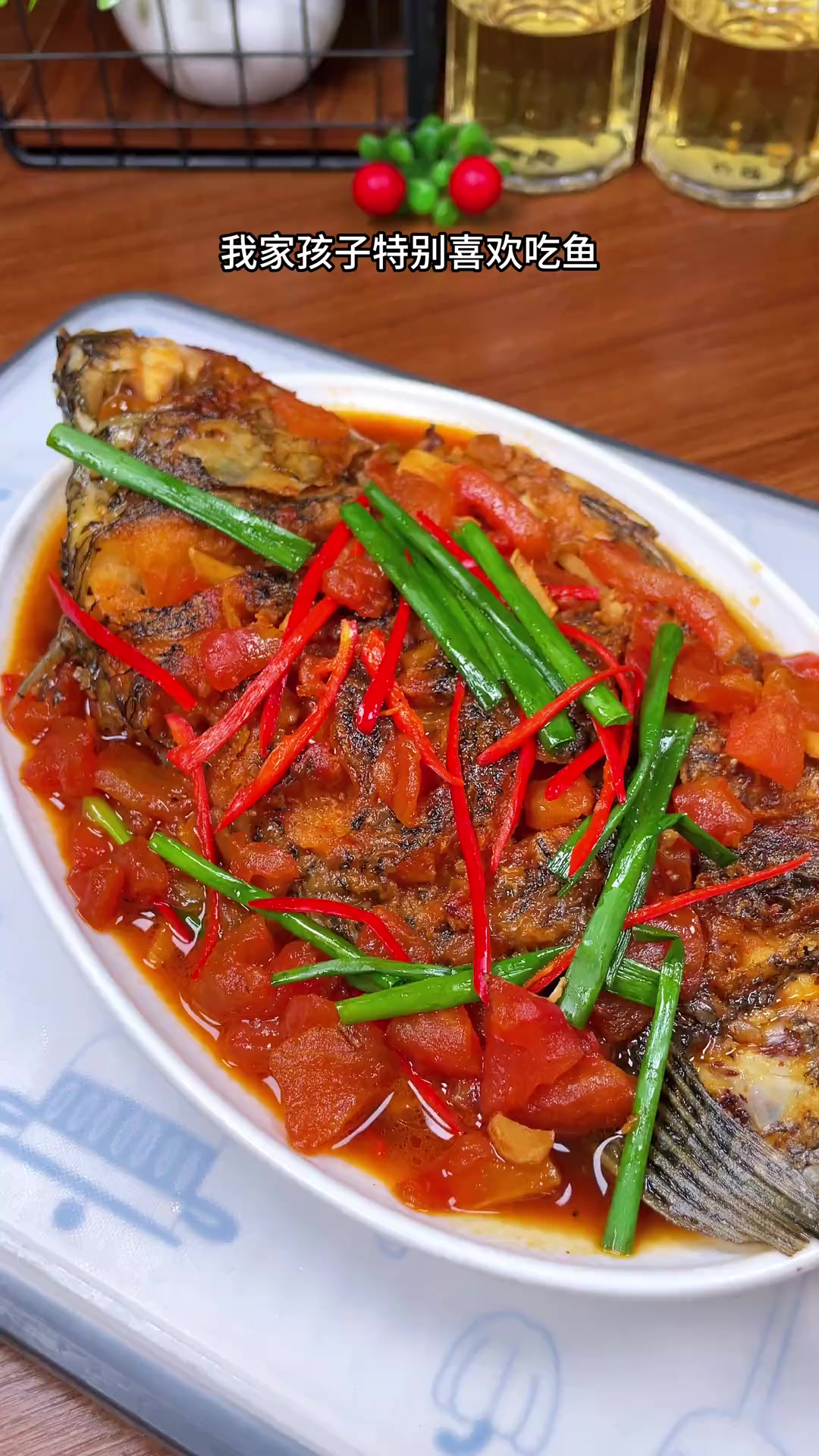 大小朋友皆宜的番茄焖罗非鱼,肉多刺少营养足