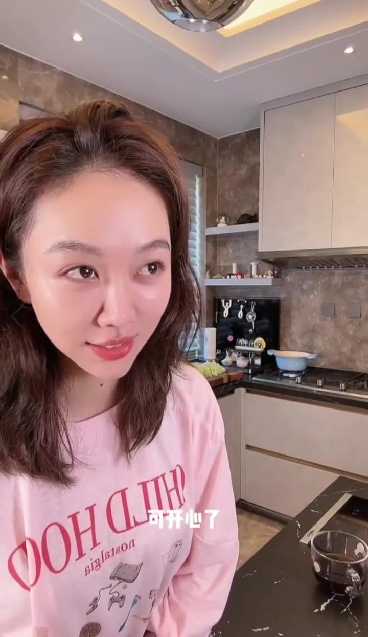 咔咔脆,包菜粉条煎饼盒子,方便简单