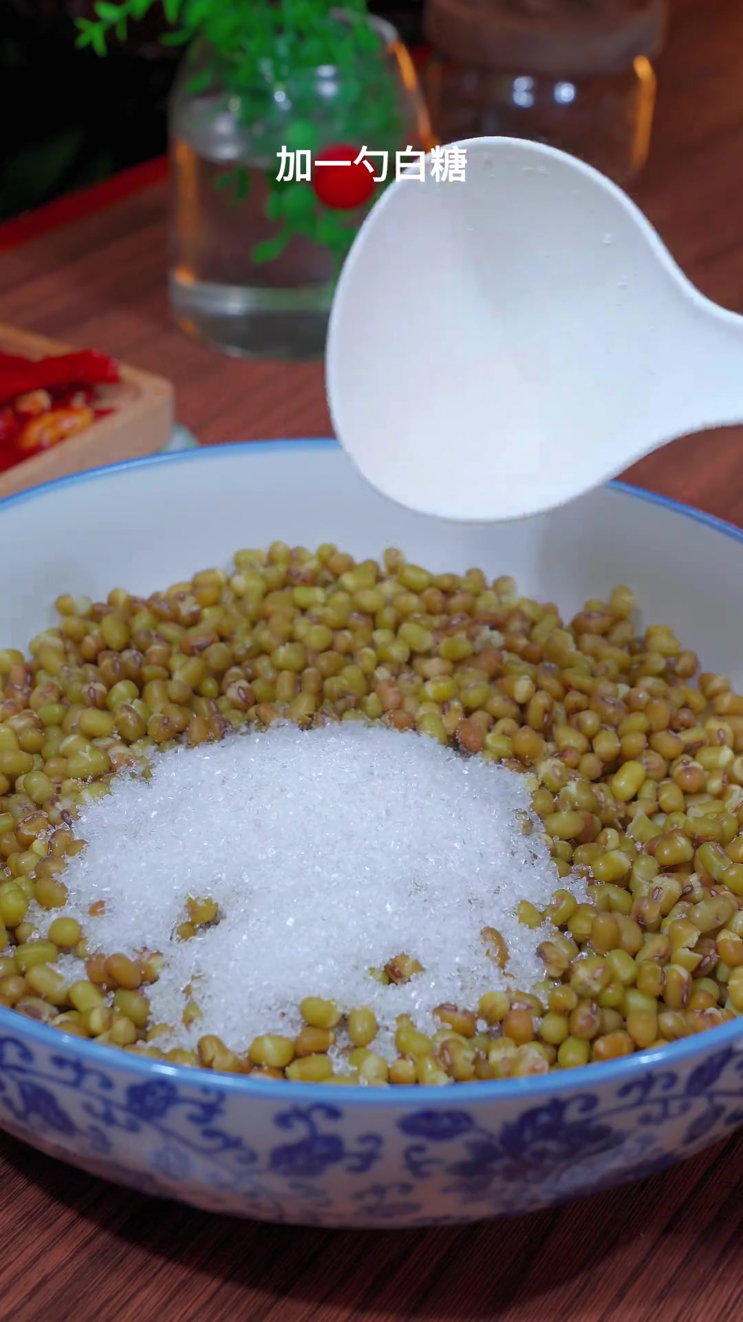 天气渐热,来一道绿豆凉糕解暑