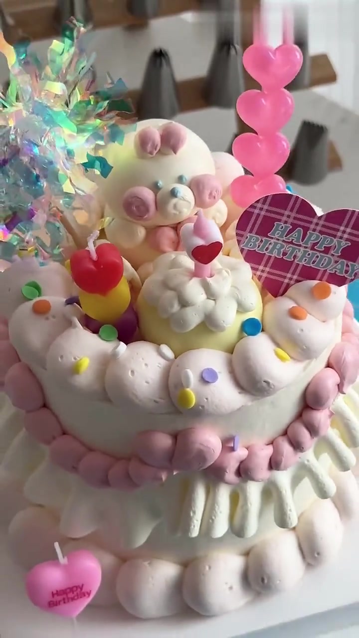 沉浸式制作4寸卡通小兔子蛋糕