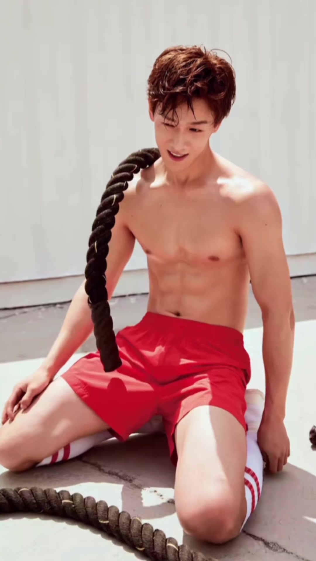 内娱猛男大放送!李昀锐 丞磊 黄景瑜 男明星 性张力