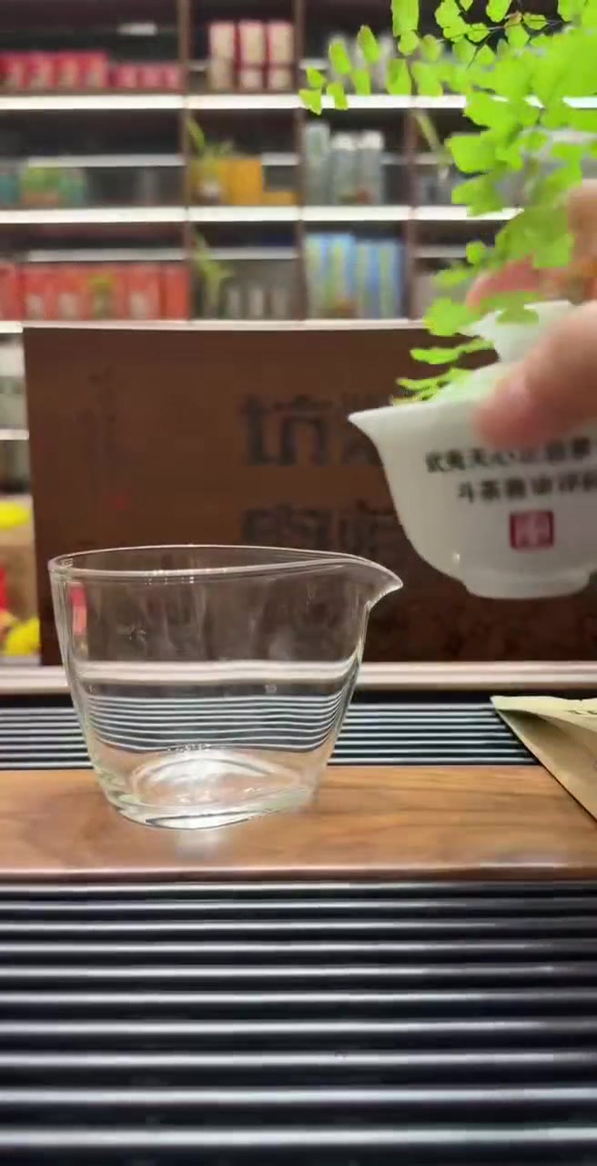 喁喁高端茶!茶桌上的“硬通货”来了:坑涧肉桂!开汤时满屋飘香