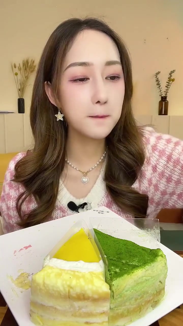 今天是八拼千层蛋糕