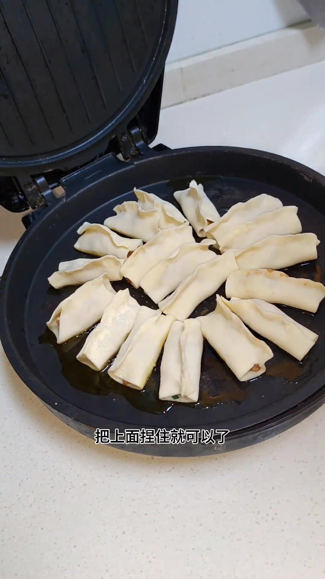 锅贴怎么做才又脆又好吃呢?试试我的方法
