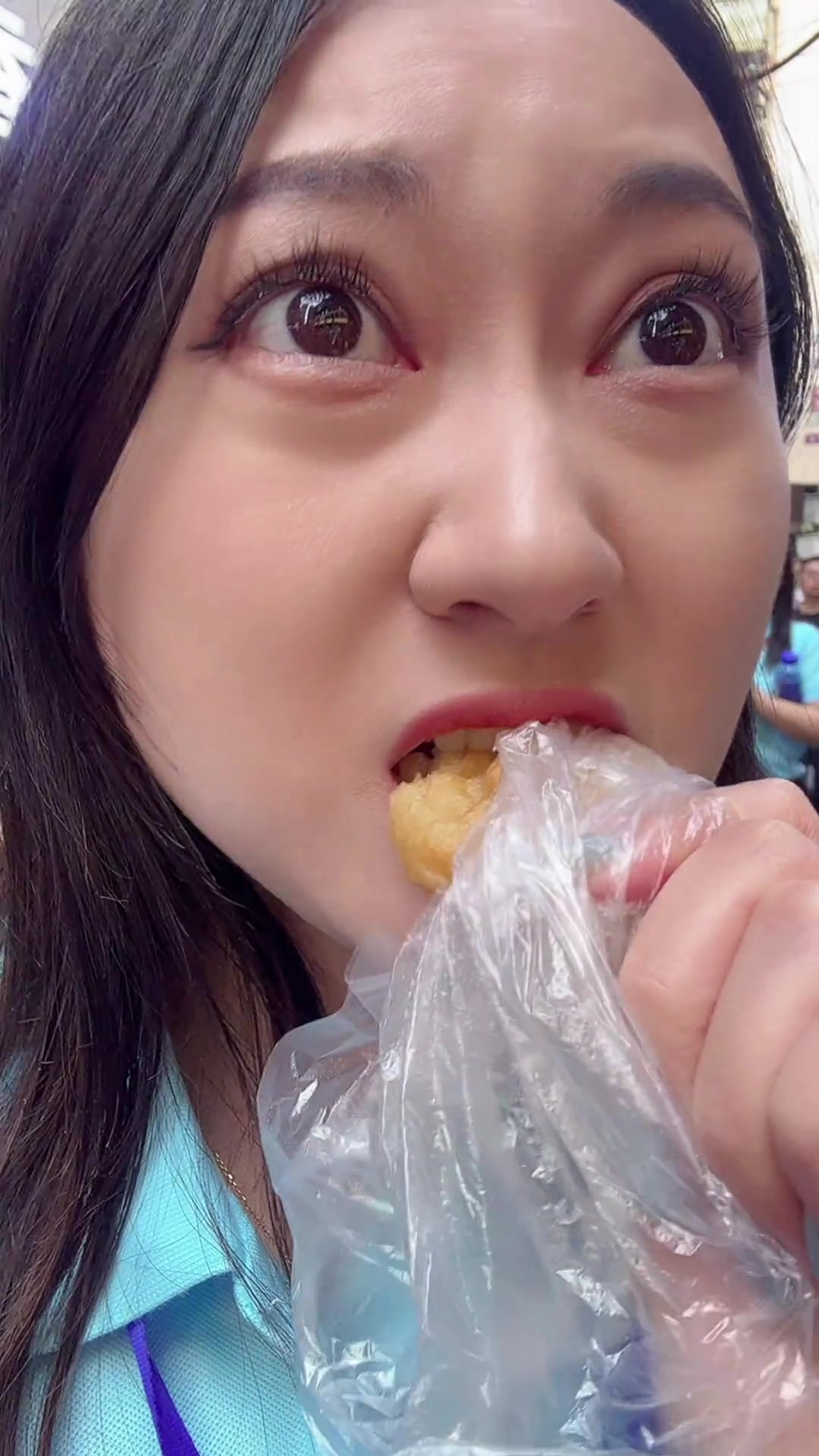 在南昌大士院被投喂了白糖糕,南昌人真的太热情了