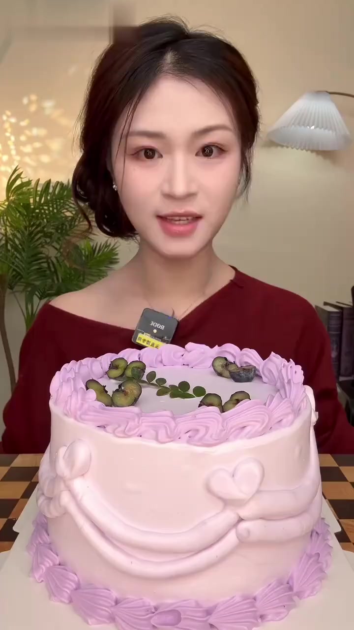 今天吃无坯奶油蛋糕