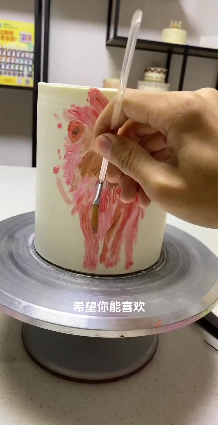 手绘小猫咪图案的蛋糕