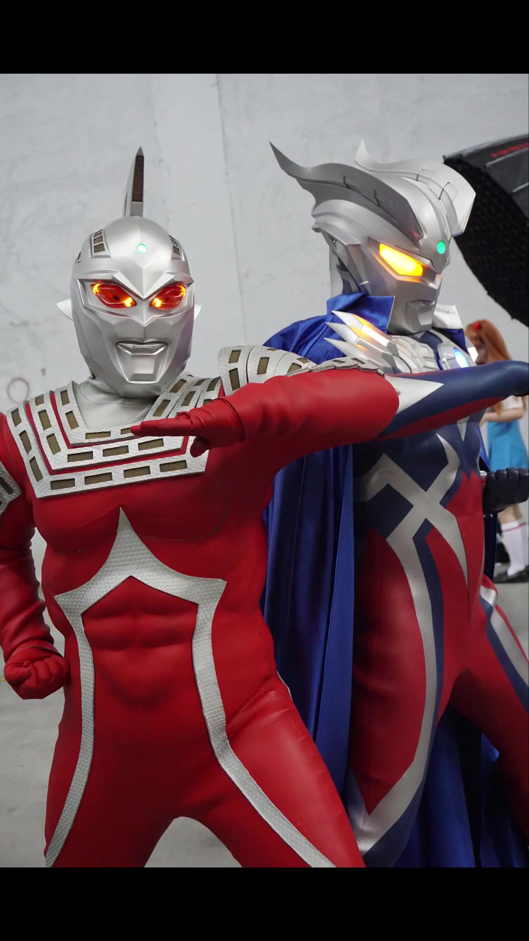 杭州SK怀旧展披风赛罗与赛文X异世相遇