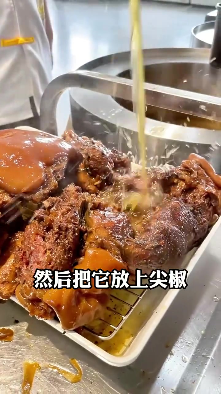 驴肉处理有异味?师傅教你做好卤驴肉!