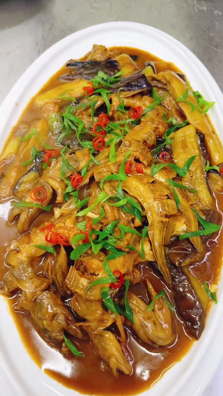 海鲶鱼这样做给肉都不换！