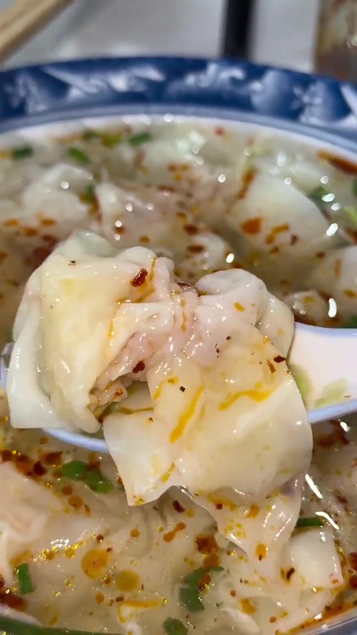 南京寻得快失传的柴火馄饨,未见宫崎骏般爷爷