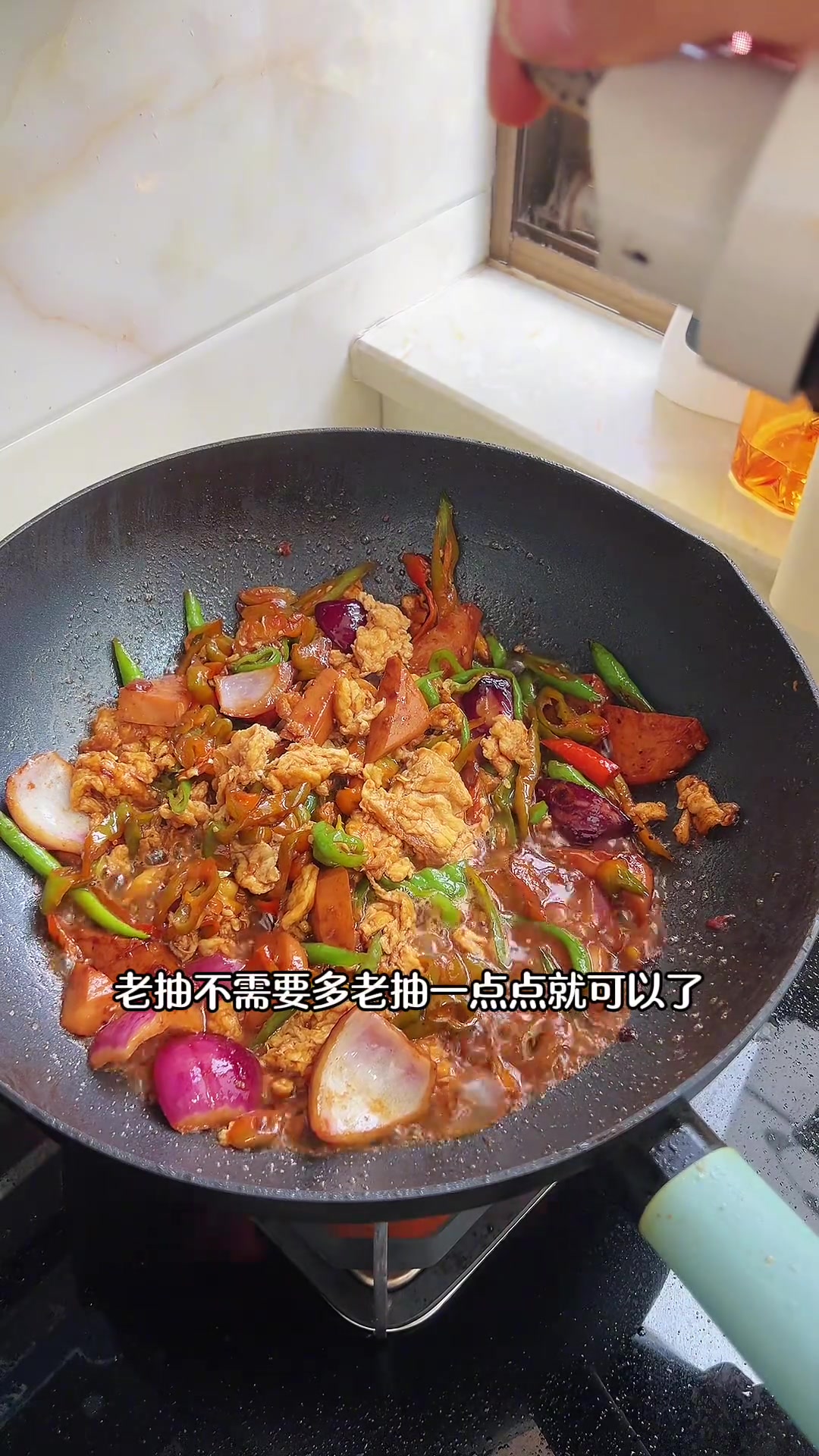 青椒鸡蛋火腿手擀面～