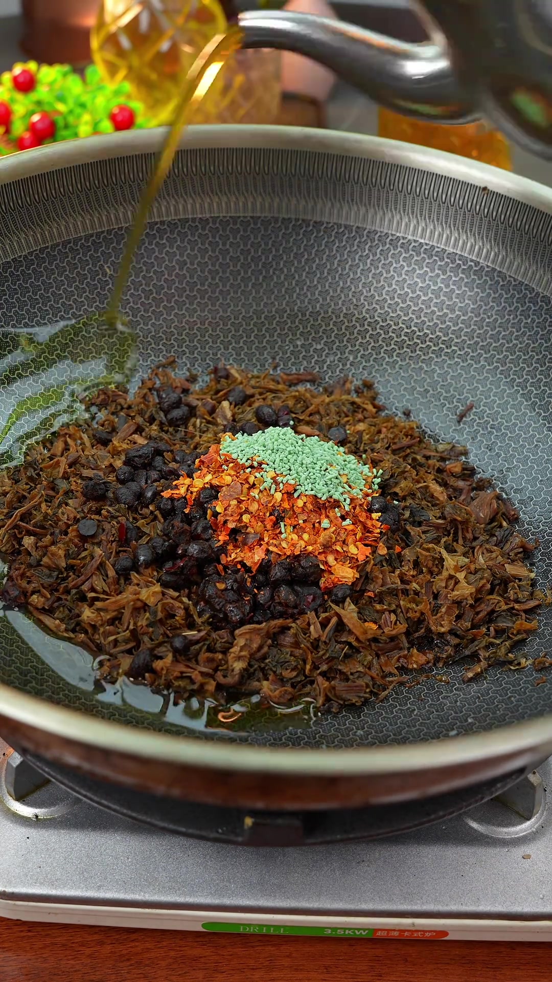 湖南家家户户都爱的梅干菜红烧肉，做法超简单！