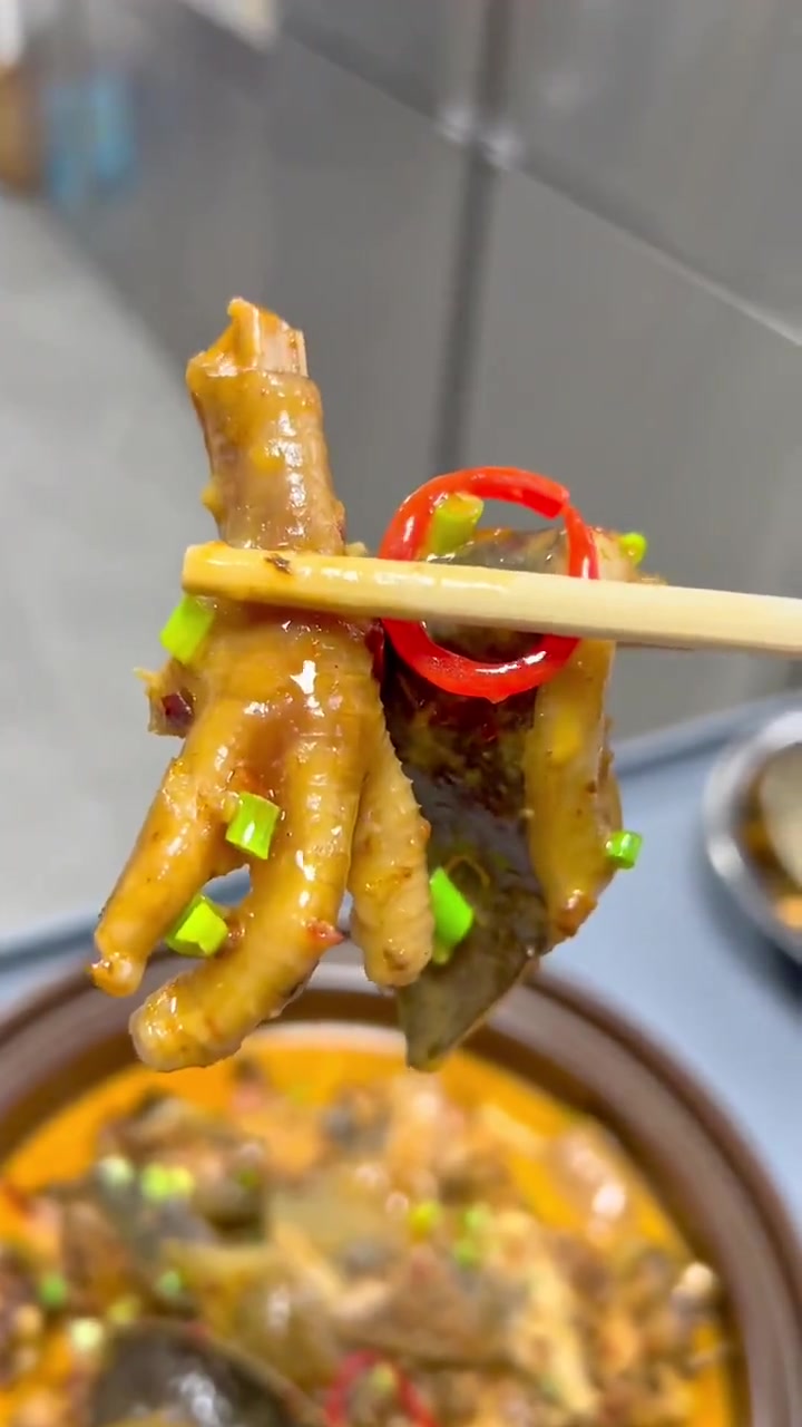 搞个横菜吃,王八配土鸡