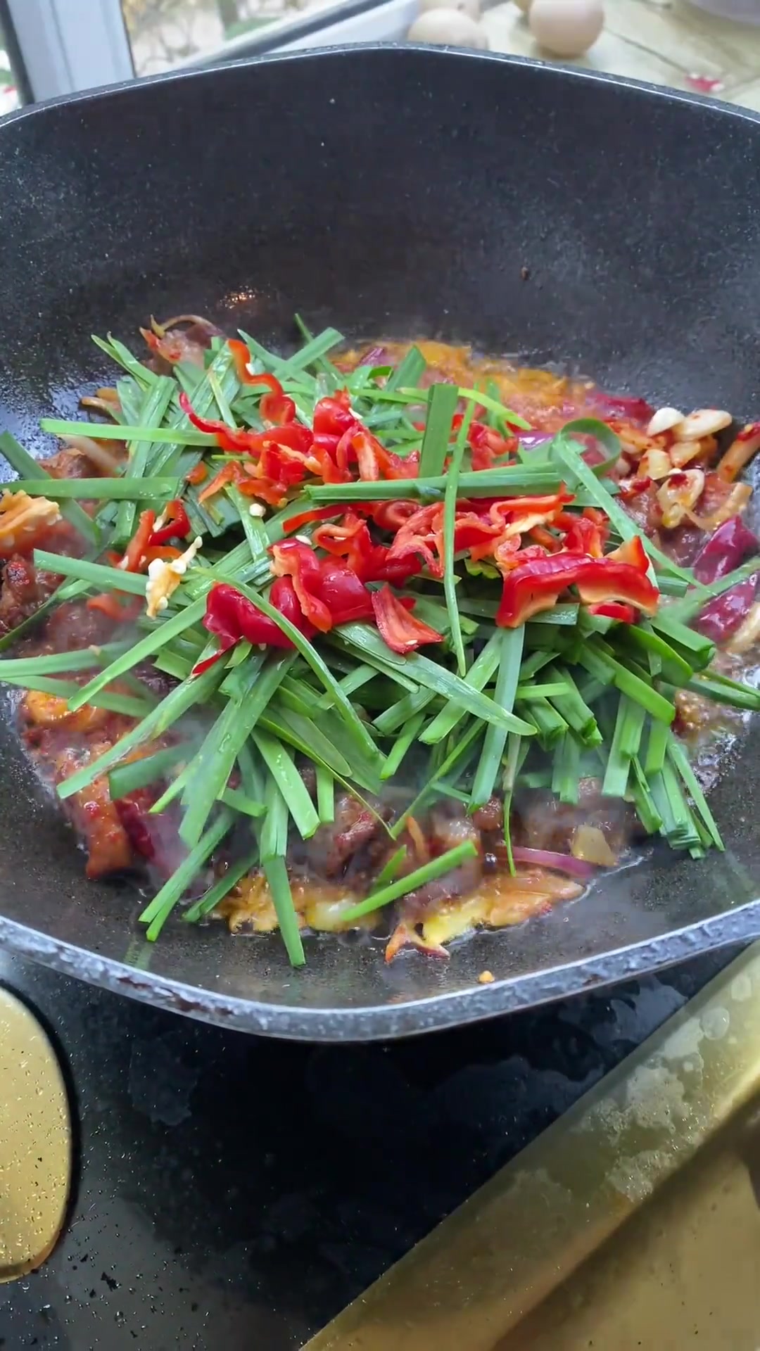 今天给大家分享干煸炒面的做法