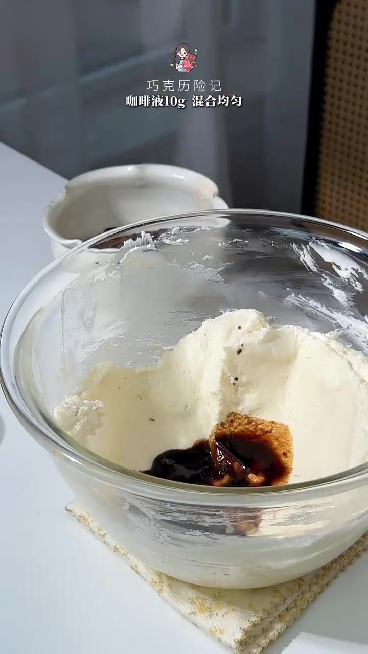 可以冻啃的糯叽叽!巧克力咖啡奶酪小方～冰激凌口感!