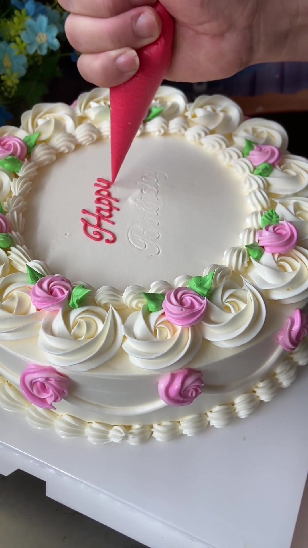 你相信有18寸的生日蛋糕吗?