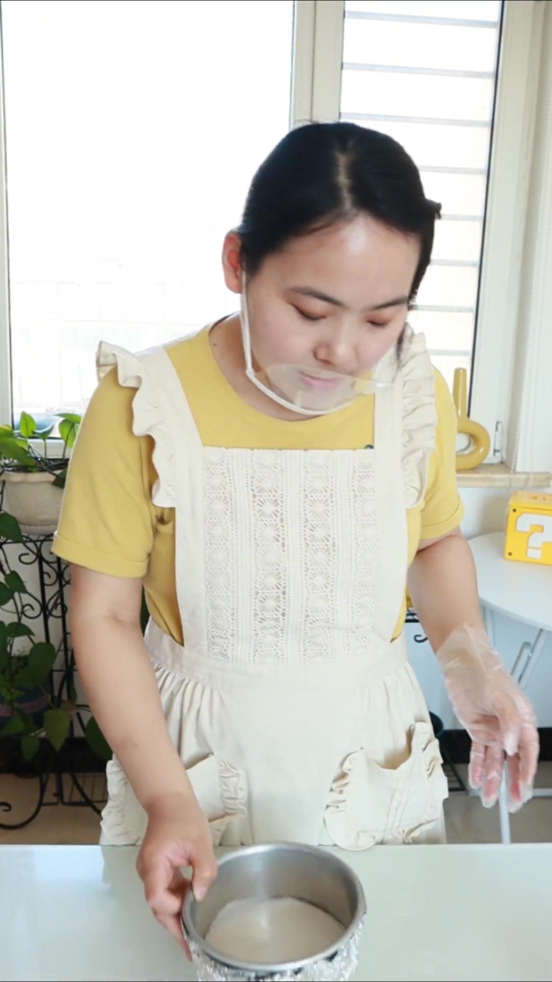 今日做轻乳酪芝士蛋糕，口感轻盈细腻，快试试！