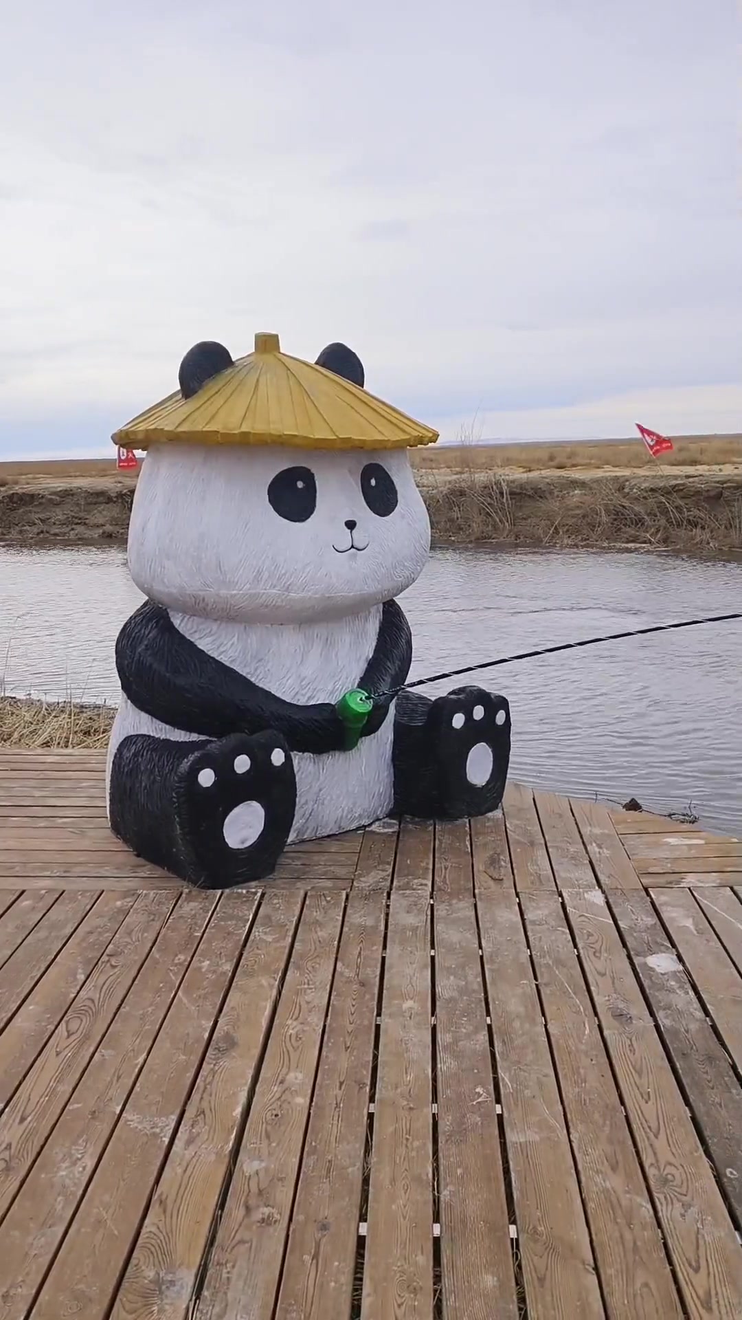 达里湖华子鱼洄游节热闹,美食多,盼您来!