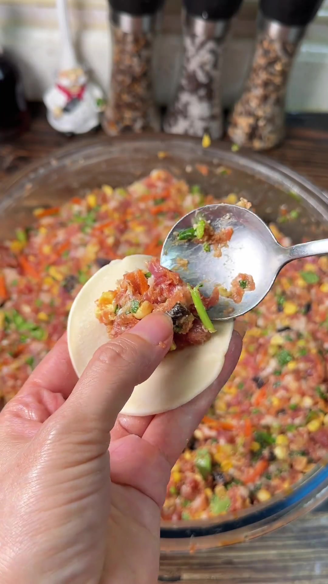 小老鼠水饺慢动作包法