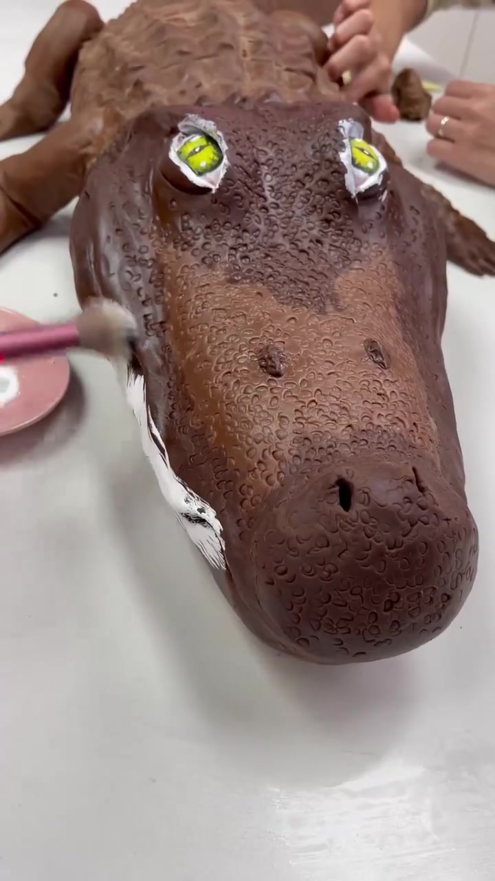 「Vivi创意烘焙」盘点那些让人无法下嘴的蛋糕:“鳄鱼版”