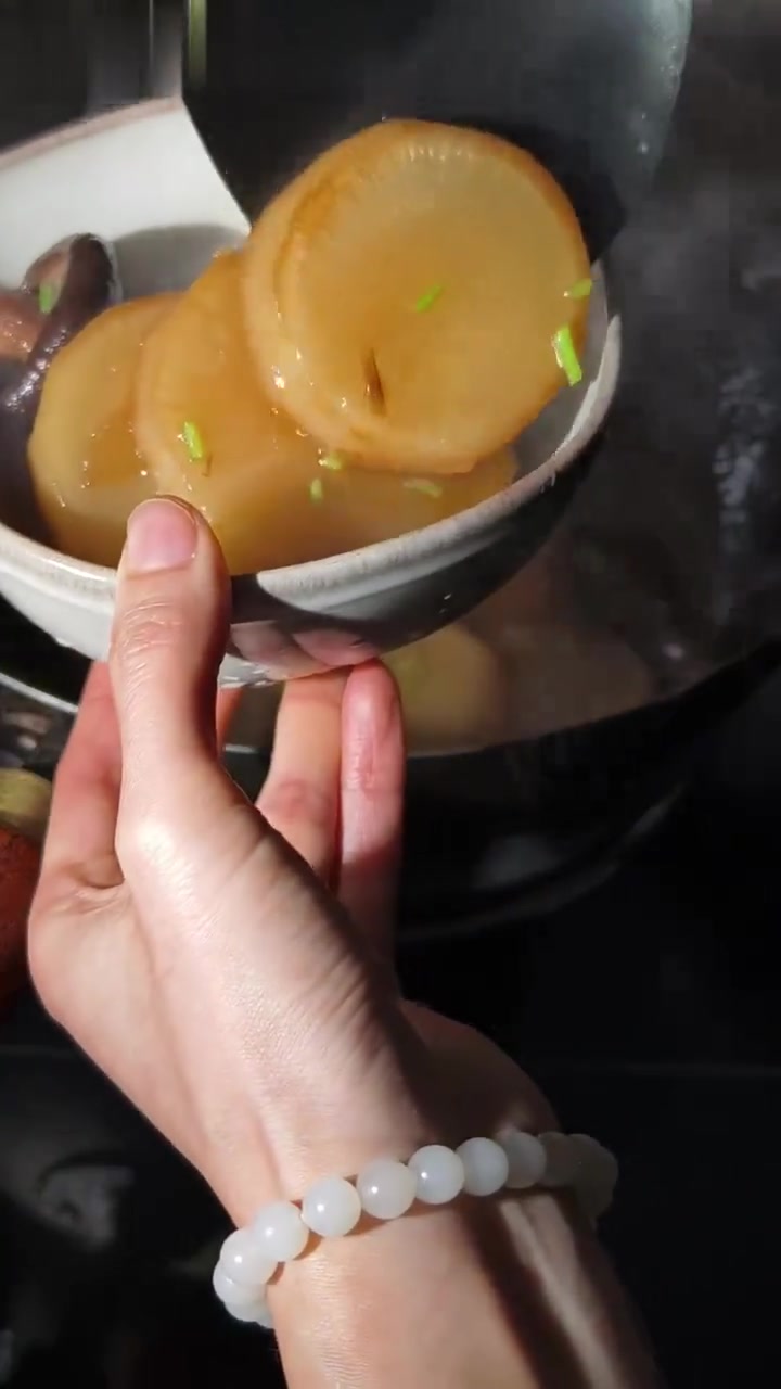素食简易版关东煮,冬吃萝卜