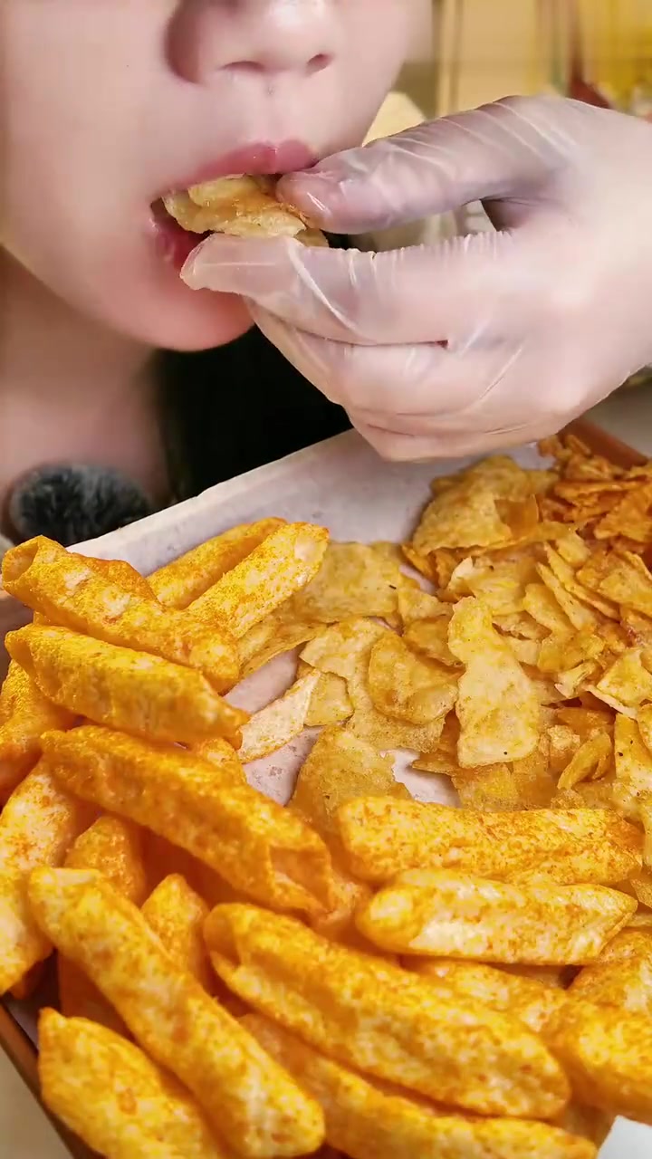 脆脆薯片声控这些薯片是谁的一辈子
