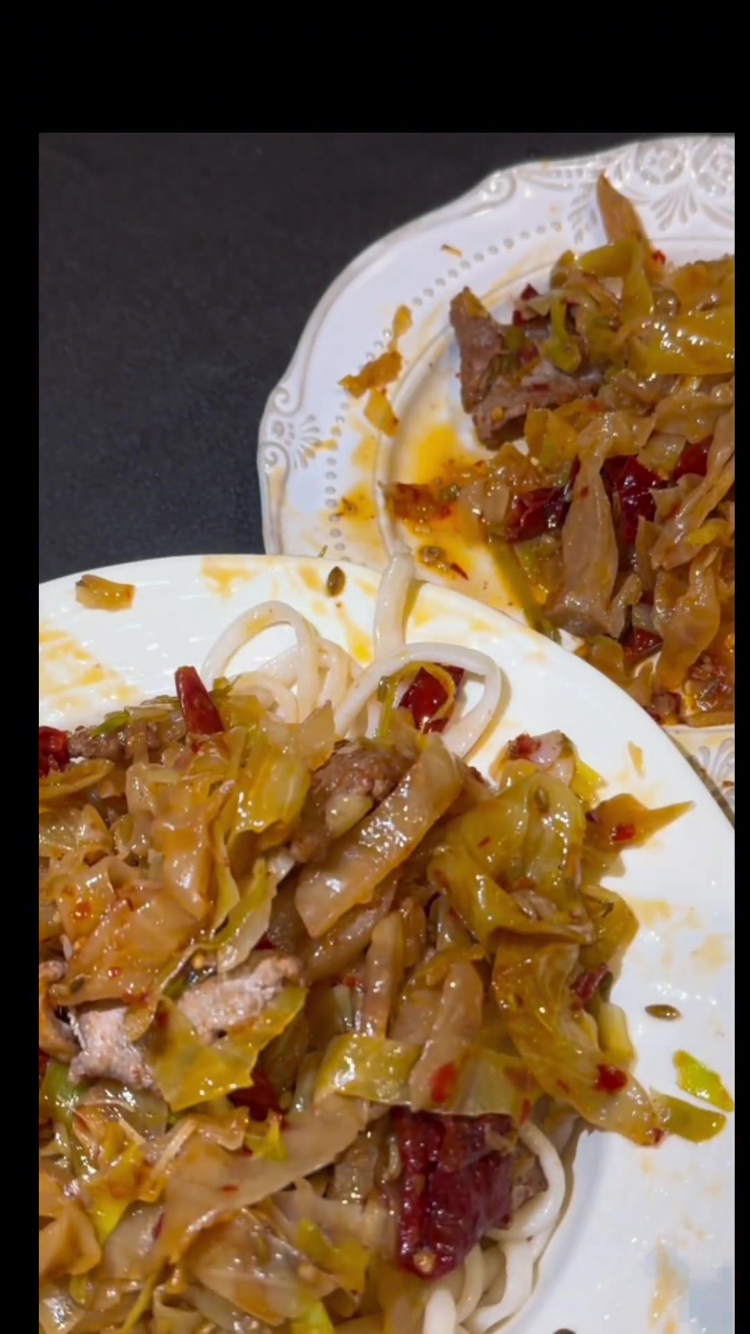 在墨尔本吃上酸菜肉拌面,酸菜肉与土豆丝超配