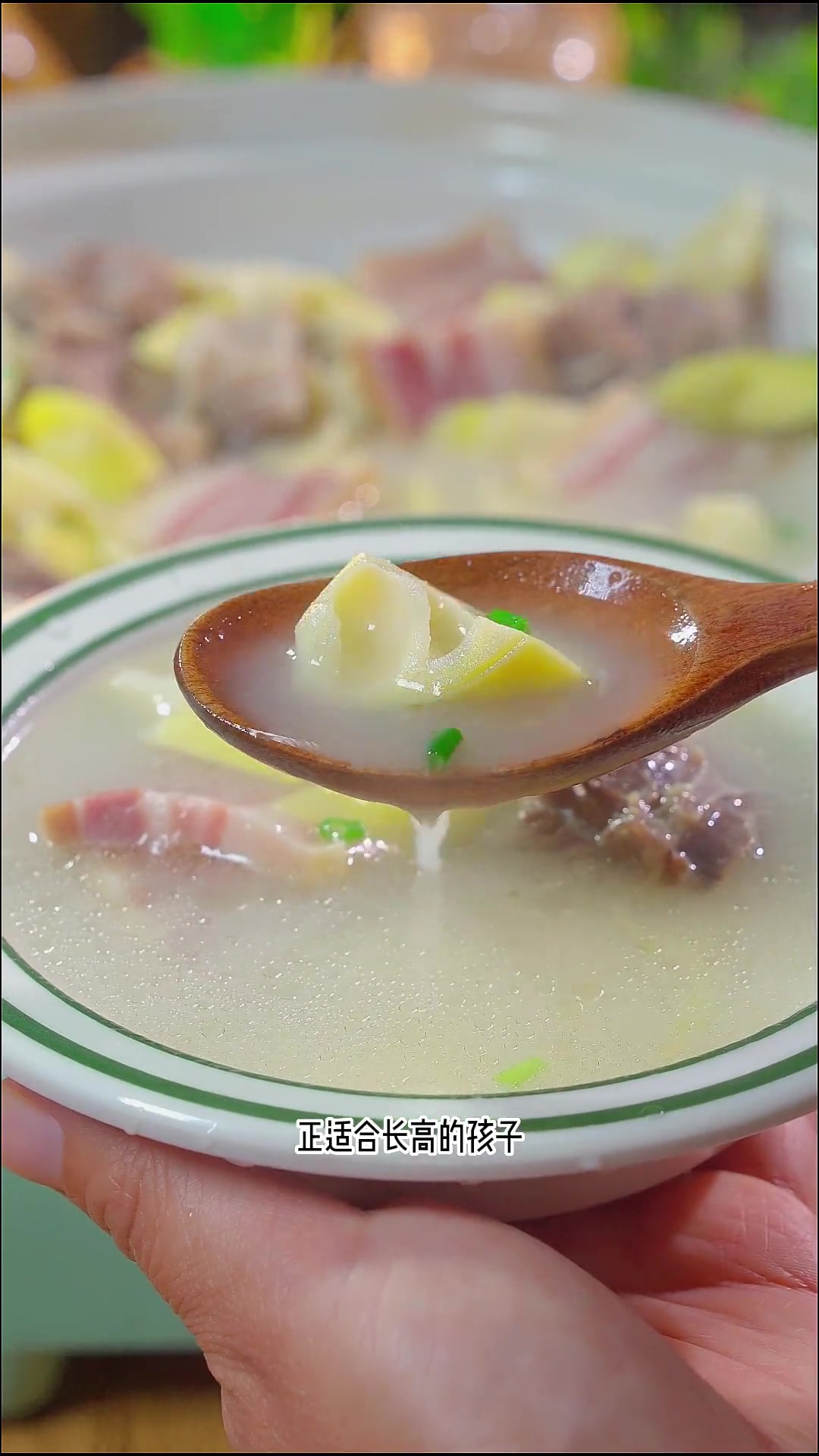 春天吃春笋加咸肉,鲜掉眉毛