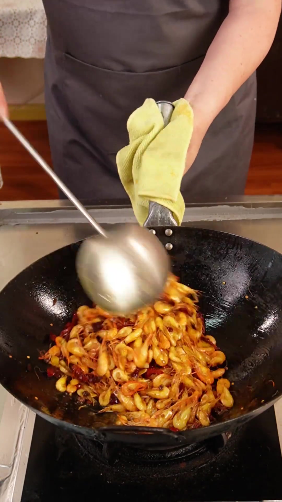 香辣小河虾教程,追剧零食超搭冰啤酒!