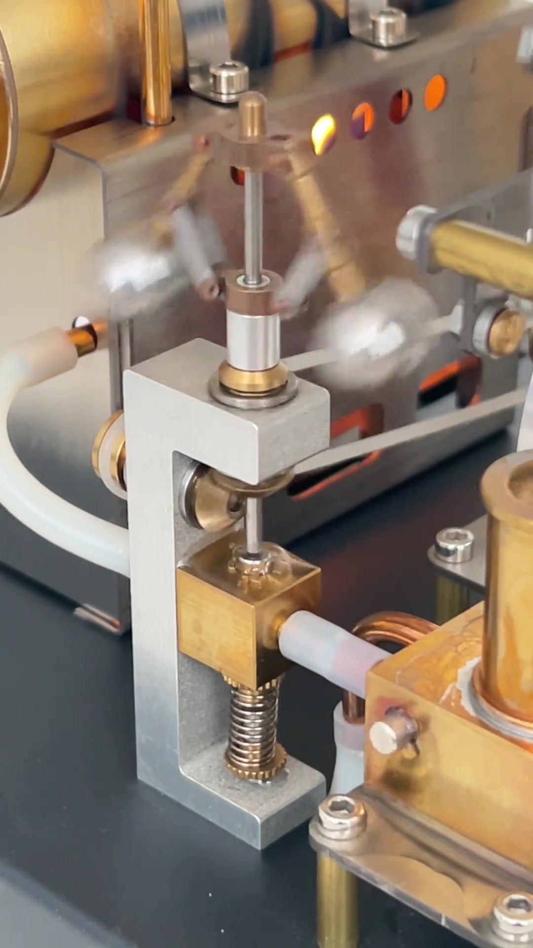 这就是蒸汽机模型