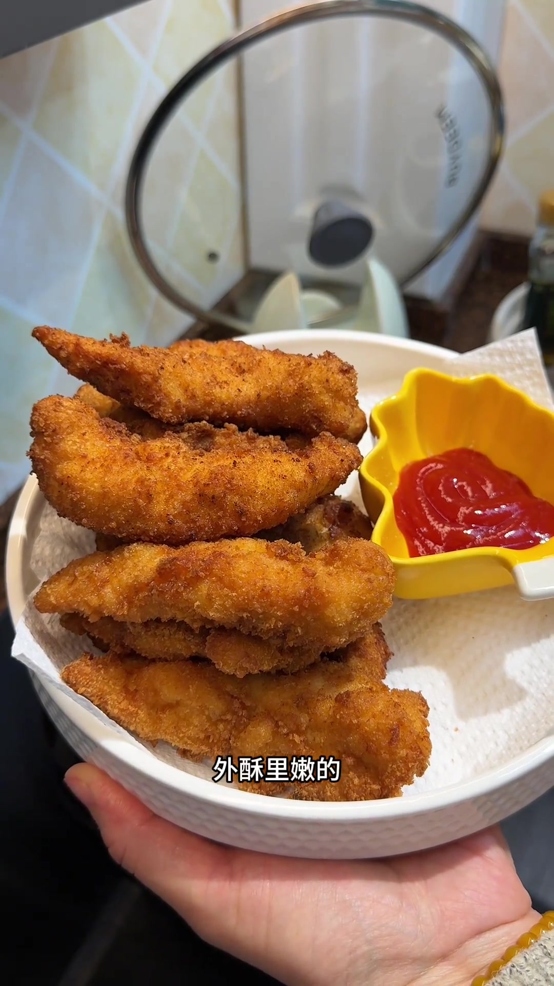 自制香酥鸡柳棒超好吃，面包糠真材实料，外酥里嫩多汁