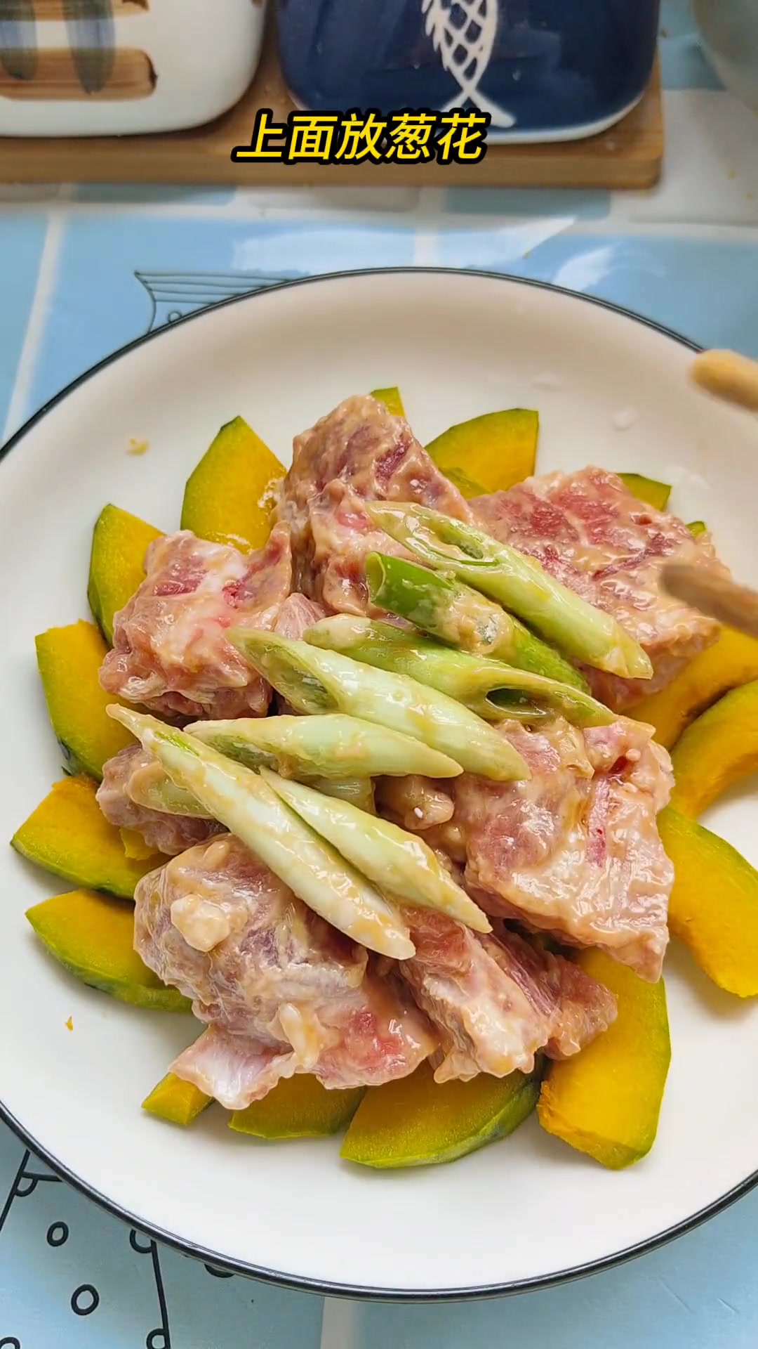 儿童版蒸排骨做法,南瓜配排骨营养丰富