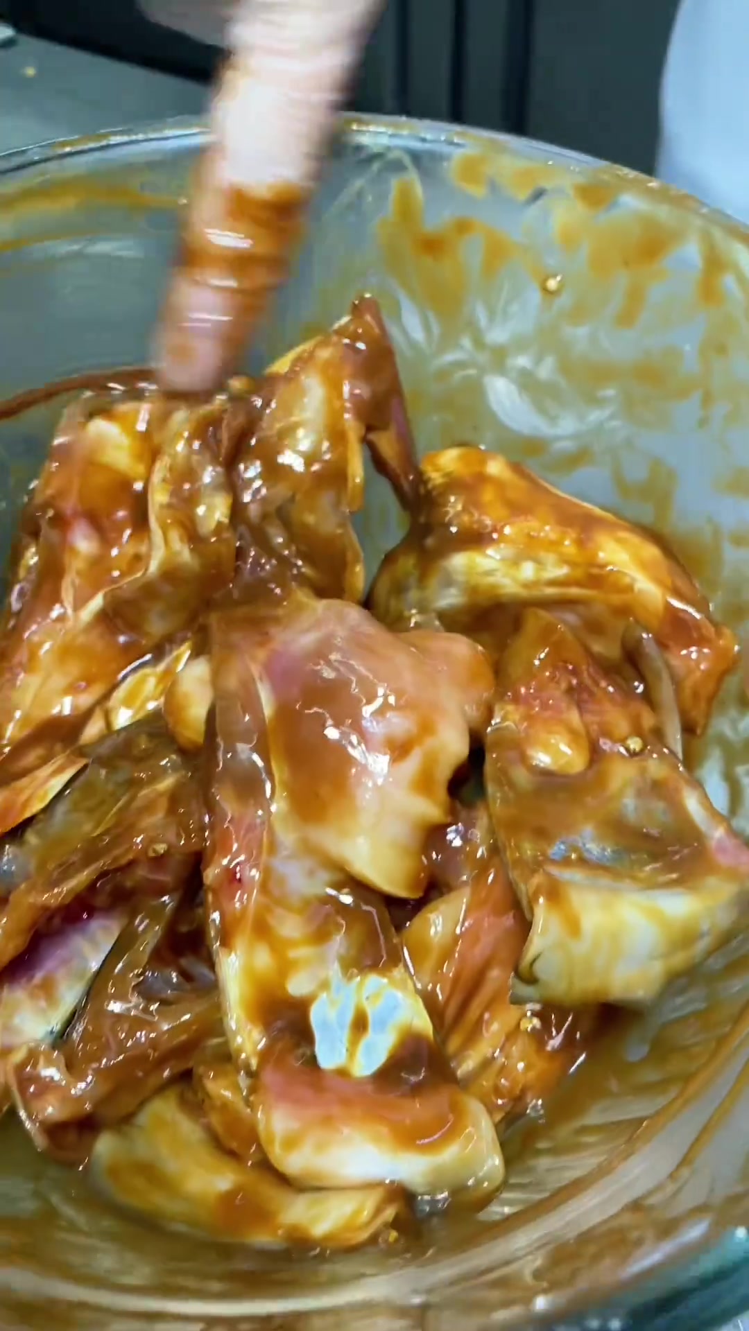 “沙姜酱生焗鱼头”酱香回味无穷值得推荐