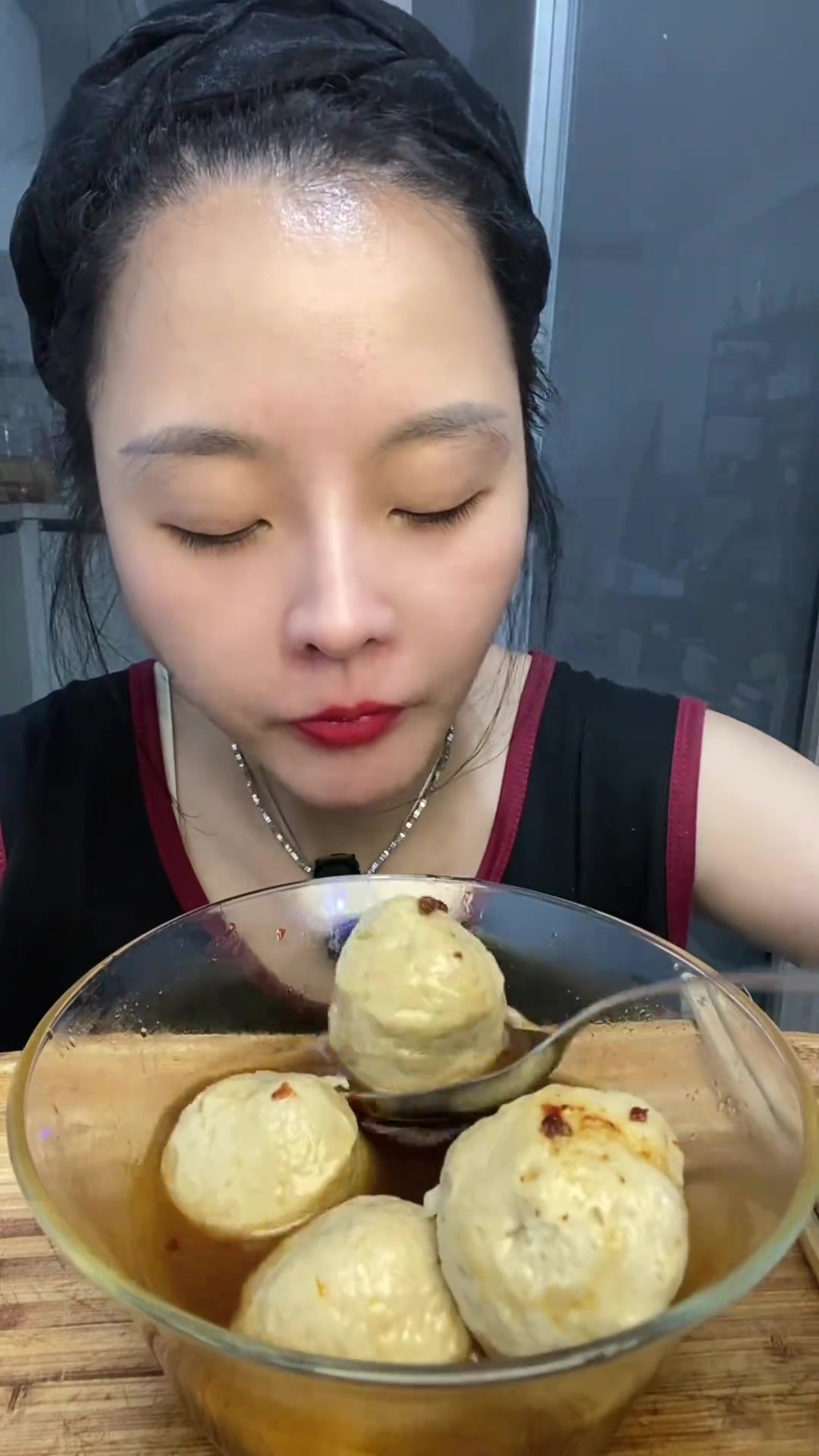 福州连江特色鱼丸,黑的才是真有鱼肉味!