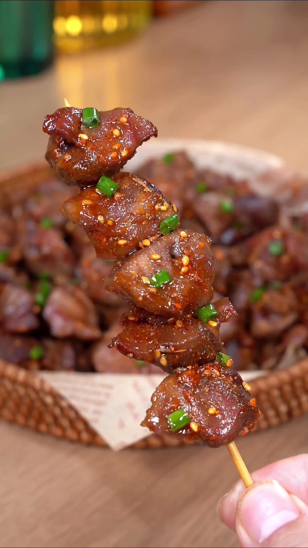 香辣脆爽的烧烤鸭胗一定要安排了，简单好做，味道比烧烤店的还好吃