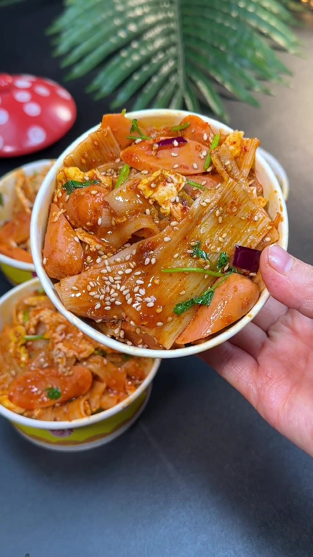 孩子爱吃烤冷面,我就自己在家做,即好吃又干净,而且做法特别简单