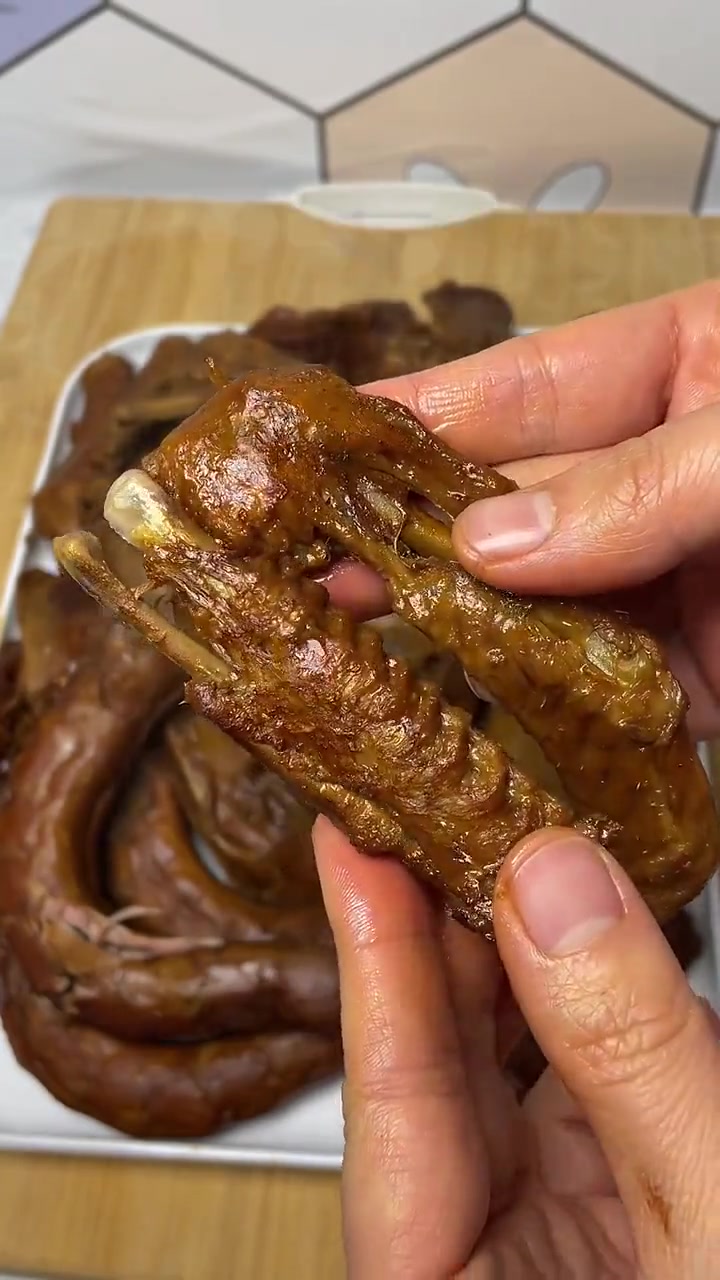 想吃卤黑鸭别再出去买了,自己在家做