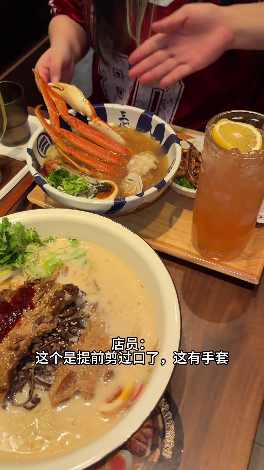 笑不活了，拉面蛋糕！好冷门的生日蛋糕给朋友备了个巨型长寿面