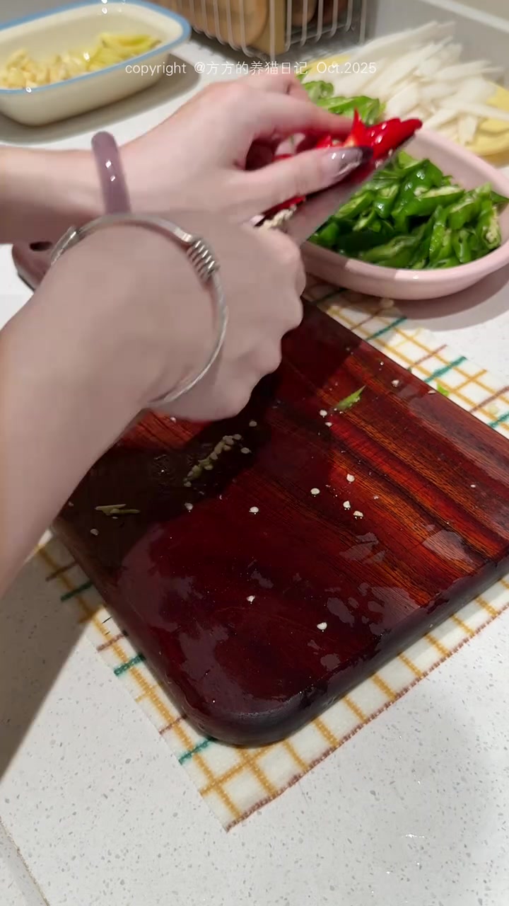 晚餐剪4片下火鸭胸吃内含做人类美食